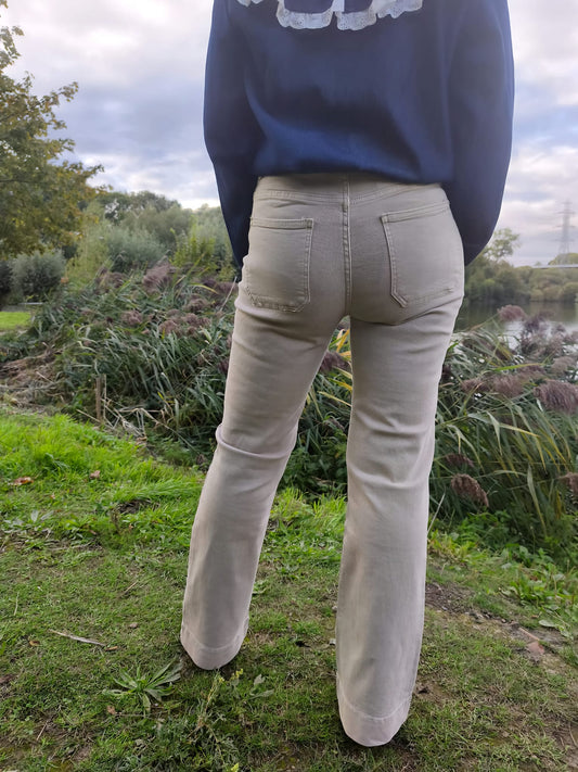 Jean beige taille haute