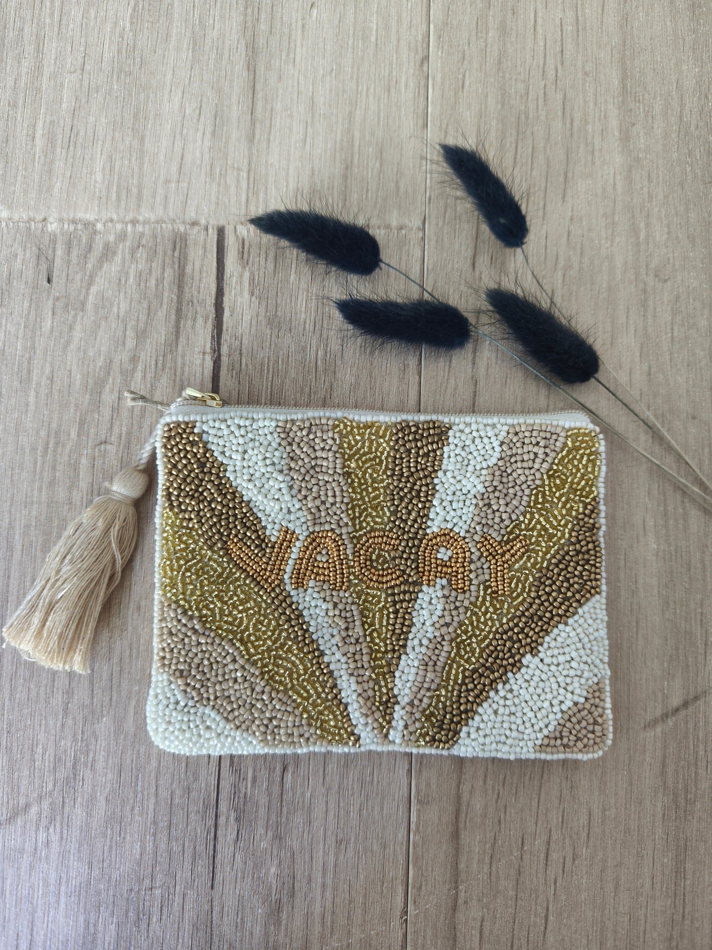 Petite pochette marron (ou porte monnaie)