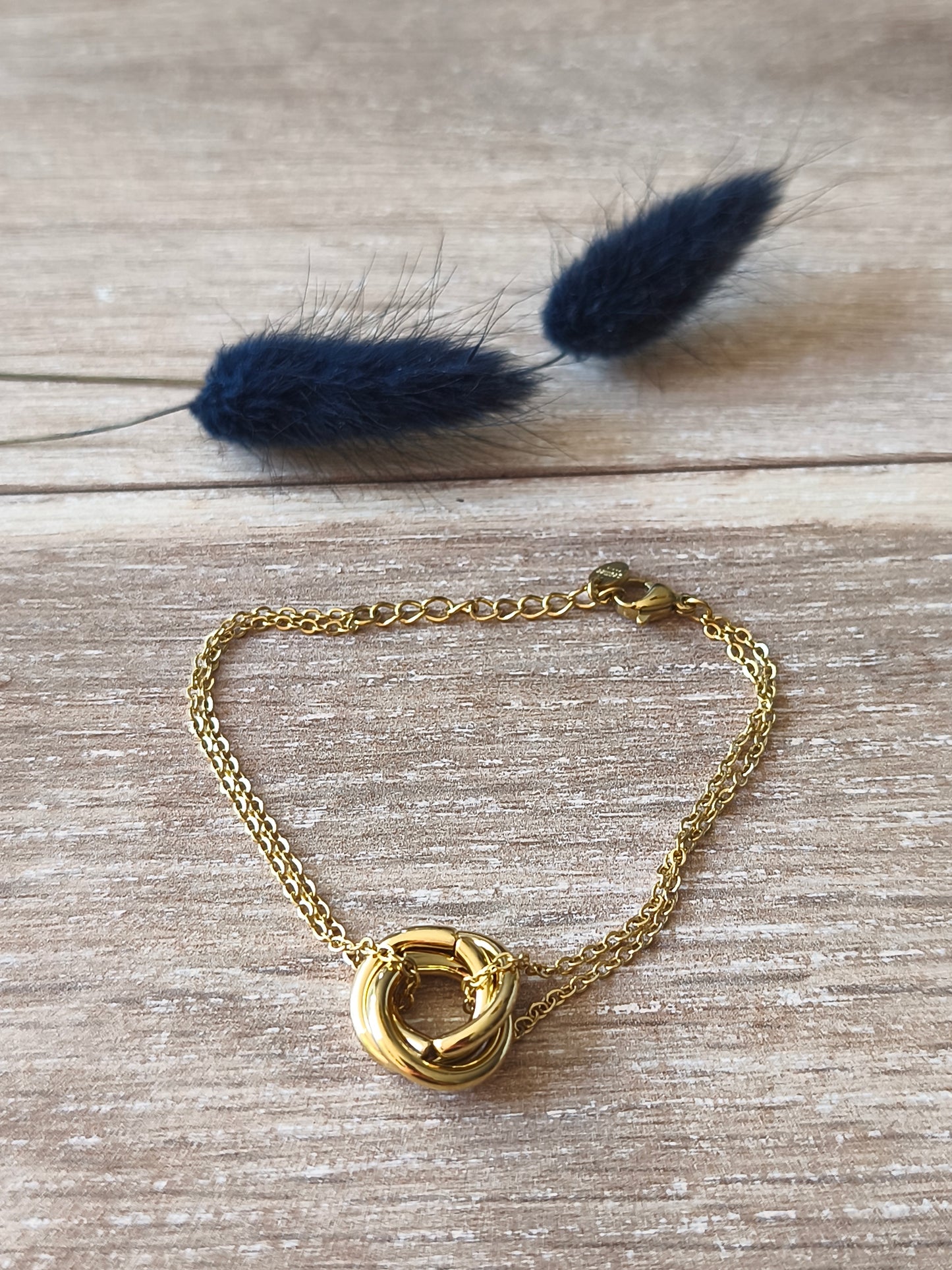 Bracelet anneaux entrelassés