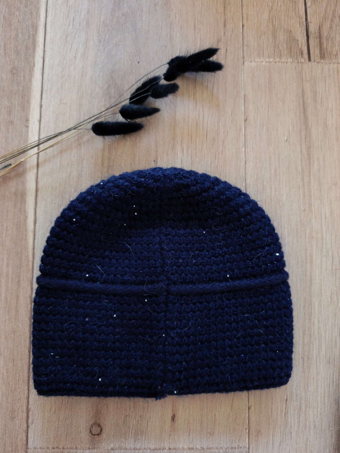 Bonnet bleu marine tricoté