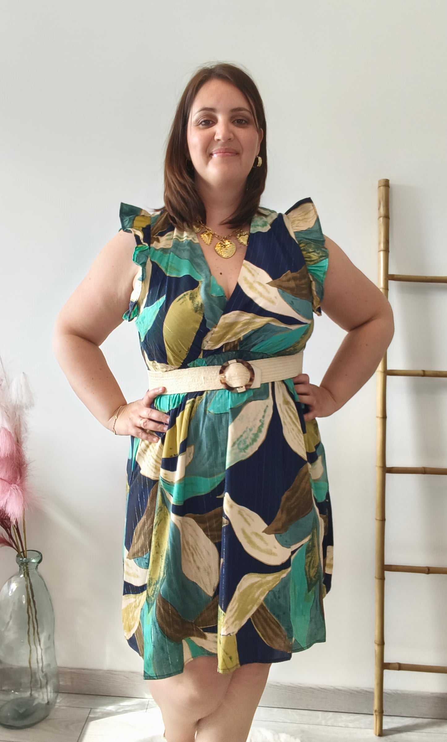 Robe motifs feuillages multicolores