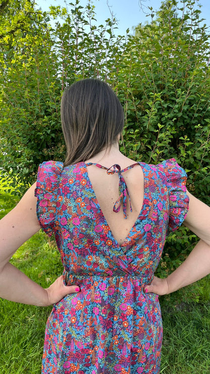 Robe courte fleurie violette