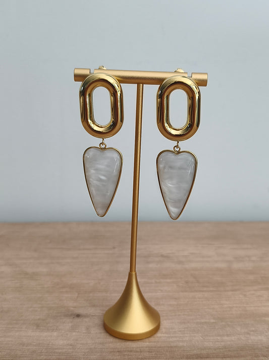 Boucles d'oreilles coeur blanc nacré