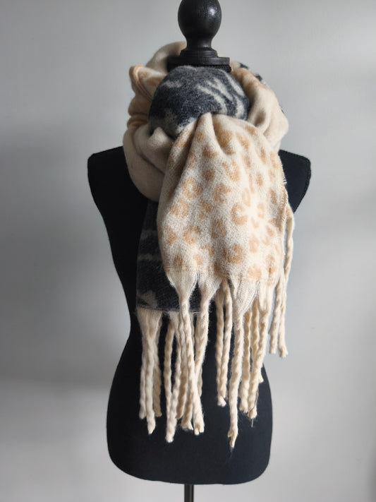 Echarpe beige léopard