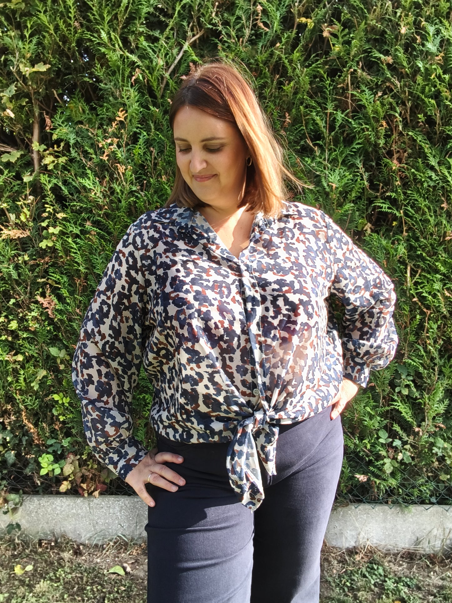 Chemise femme motifs bleus et gris