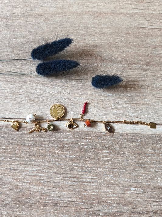 Bracelet bohème à breloques