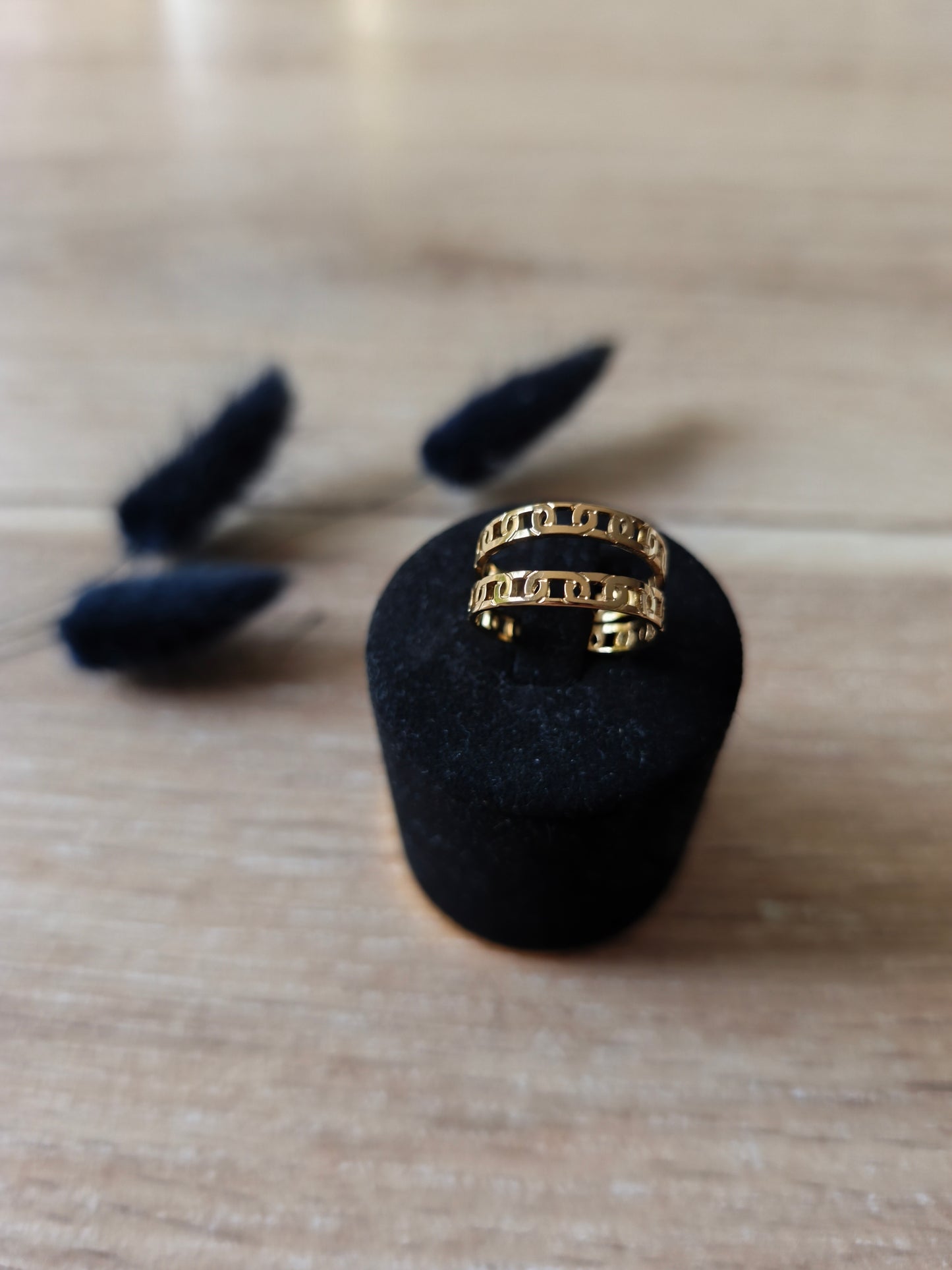 Bague dorée à double anneau