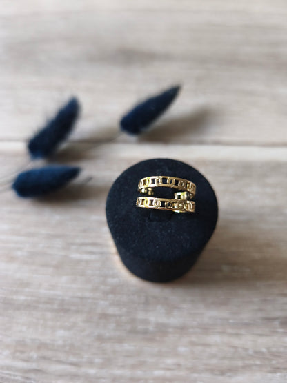 Bague dorée à double anneau