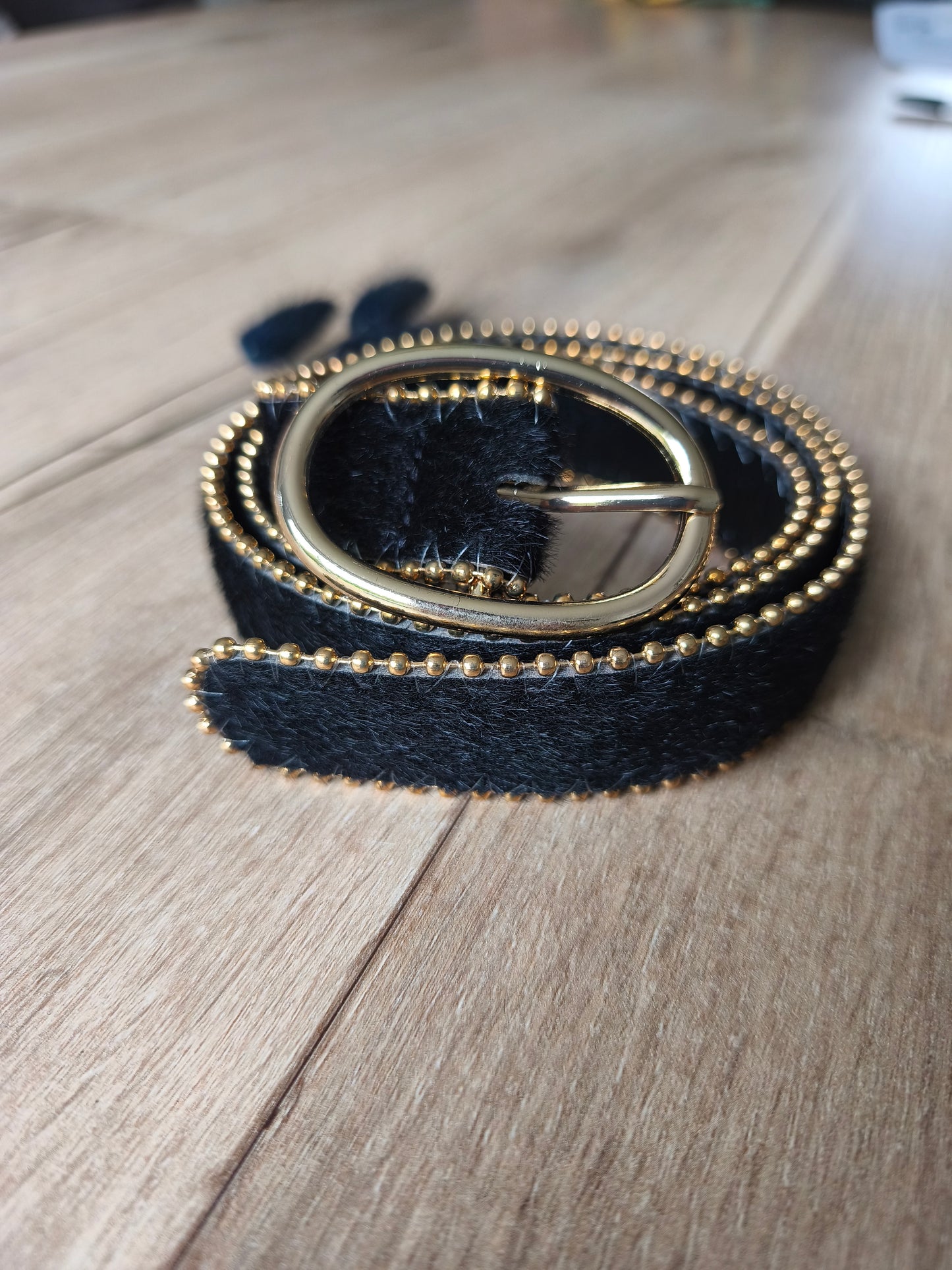 Ceinture noire effet fourrure