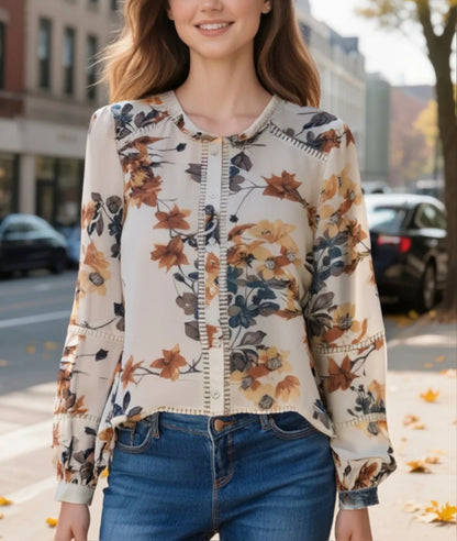 Blouse beige à fleurs
