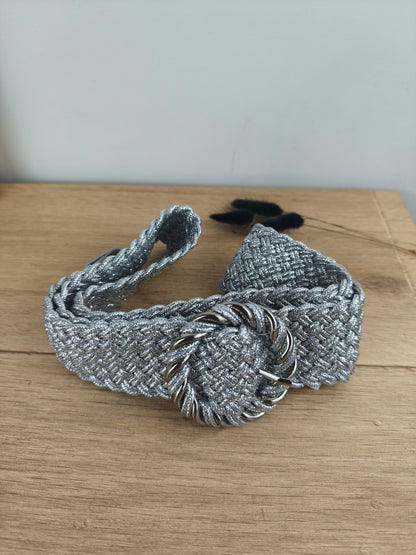 Ceinture argentée tressée