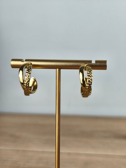 Boucles d'oreilles créoles martelées dorées