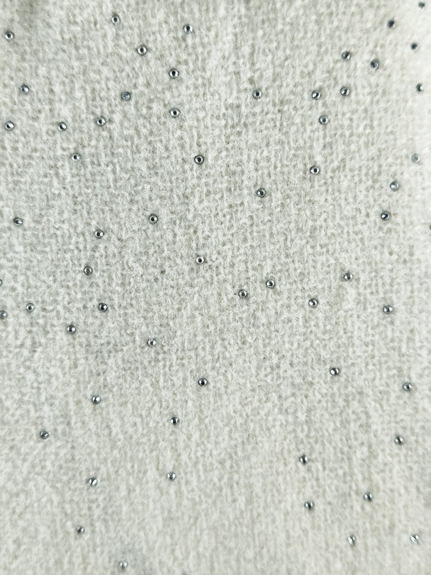 Echarpe blanche avec strass