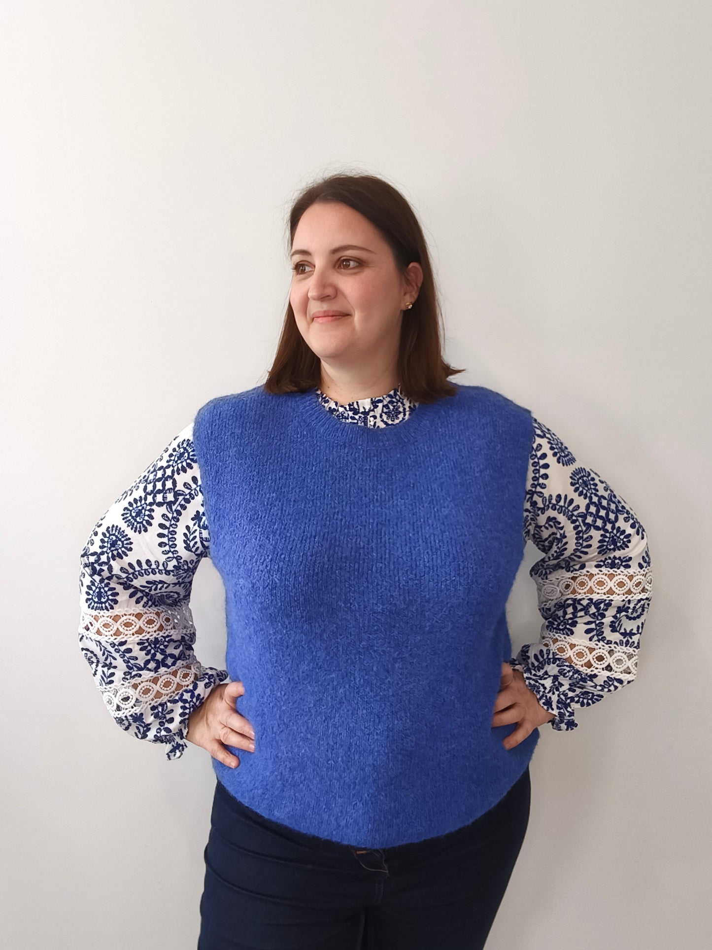 Pull bleu sans manches