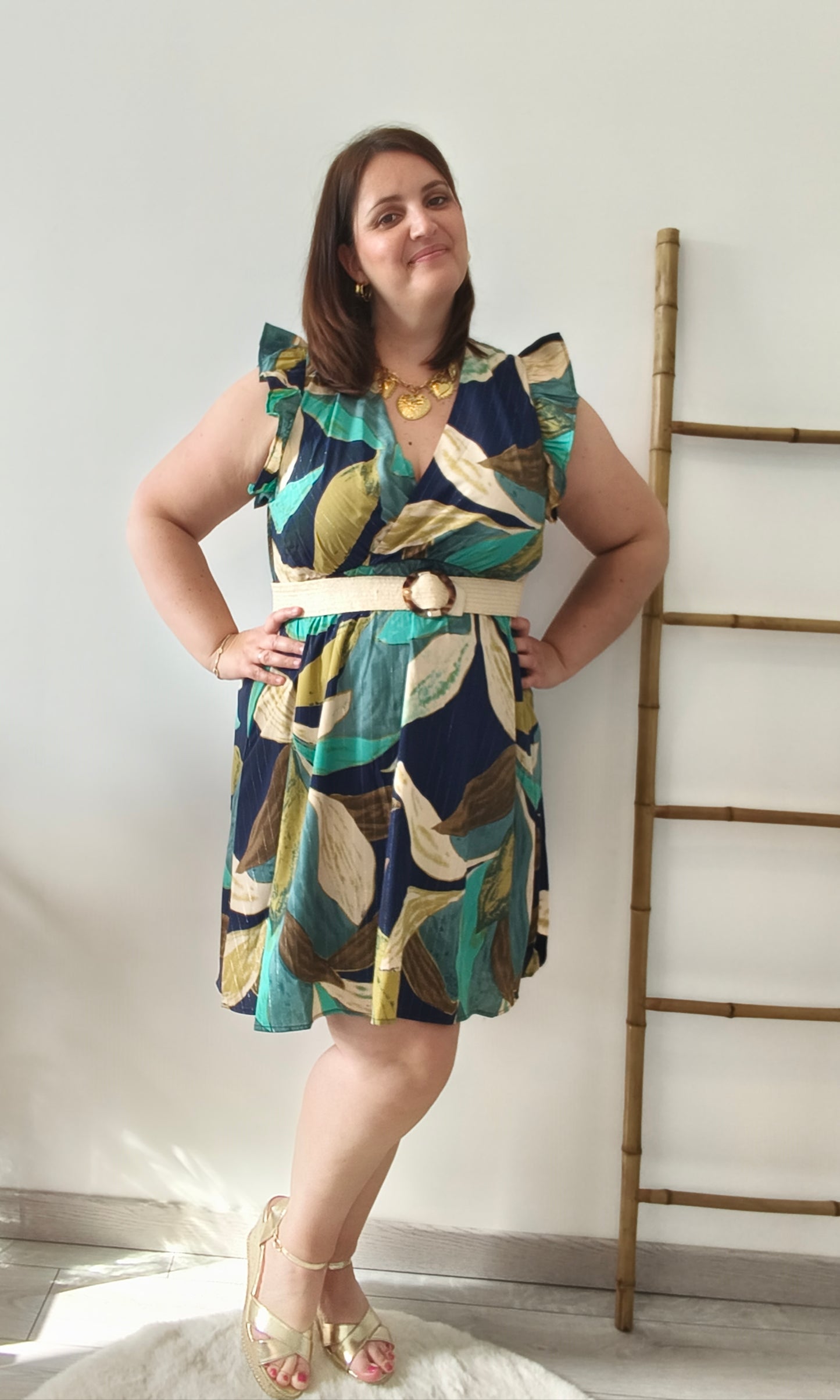 Robe motifs feuillages multicolores