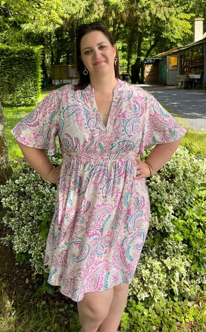 Robe paisley rose et turquoise