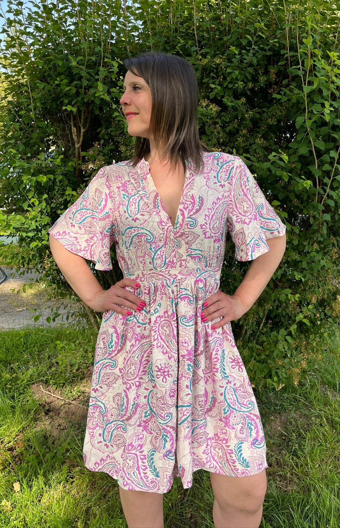 Robe paisley rose et turquoise